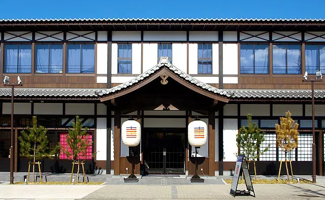 岡崎エリアの観光施設！京都・時代祭館 十二十二