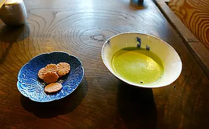 こころ潤う、ゆるりと日本茶カフェ