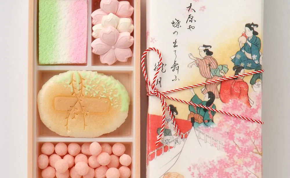 俵屋吉富：京の四季折々の風情を、とりどりのお干菓子に託した「おくちどり」