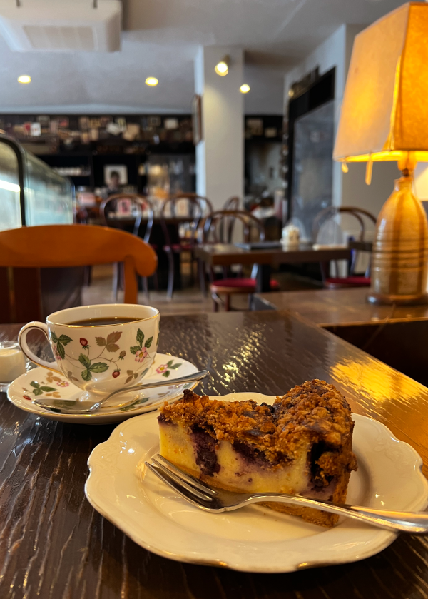 早稲田〈Cafe GOTO〉で過ごす”あの頃”。