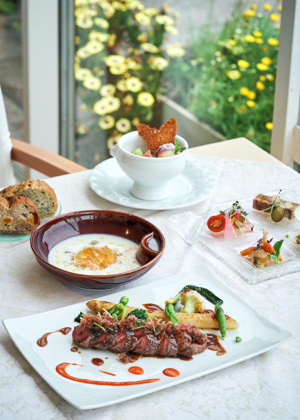 「ミュゼ ボンヴィヴァン」松阪牛、伊勢海老に次ぐ、隠れた三重名物の“みえジビエ”を軽やかなランチで。〈三重県立美術館〉