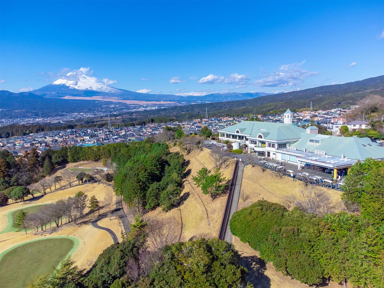 写真提供：三島カントリークラブ