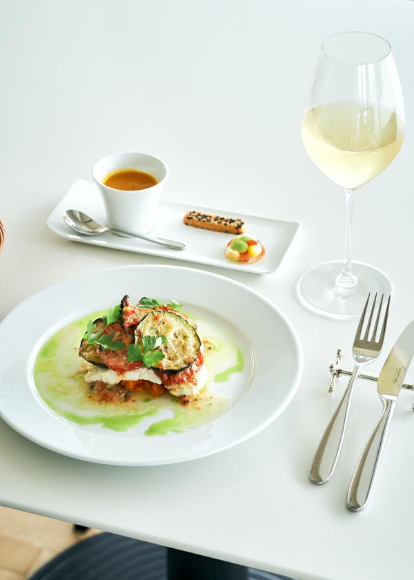 「ル・ミュゼ 味遊是」美しくユーモアあふれるオリジナルスイーツとランチ。〈豊田市美術館〉