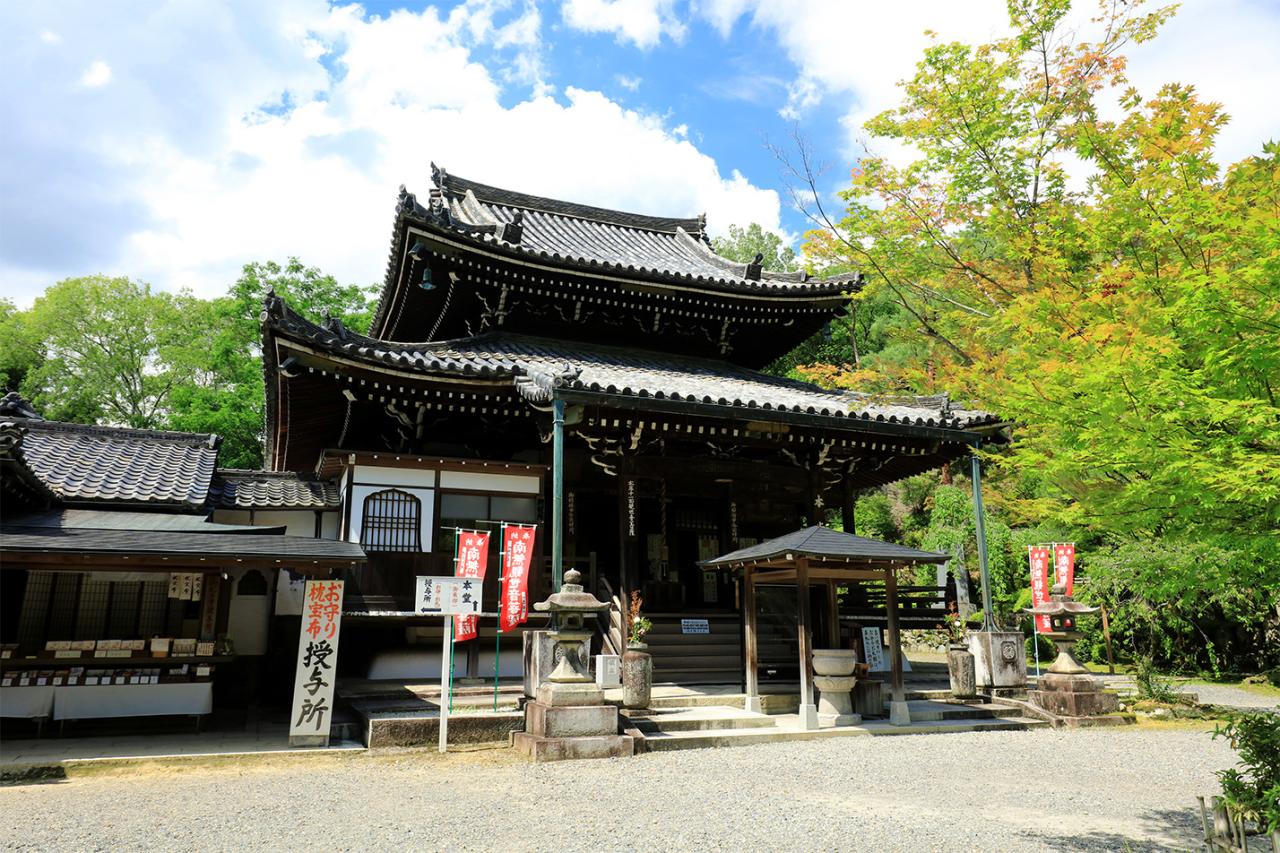 本尊を祀る本堂