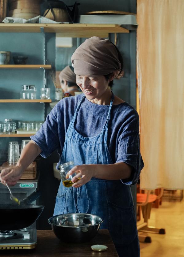 台所の学校・奥津典子「今、旅に出るなら聴きたいプレイリスト」