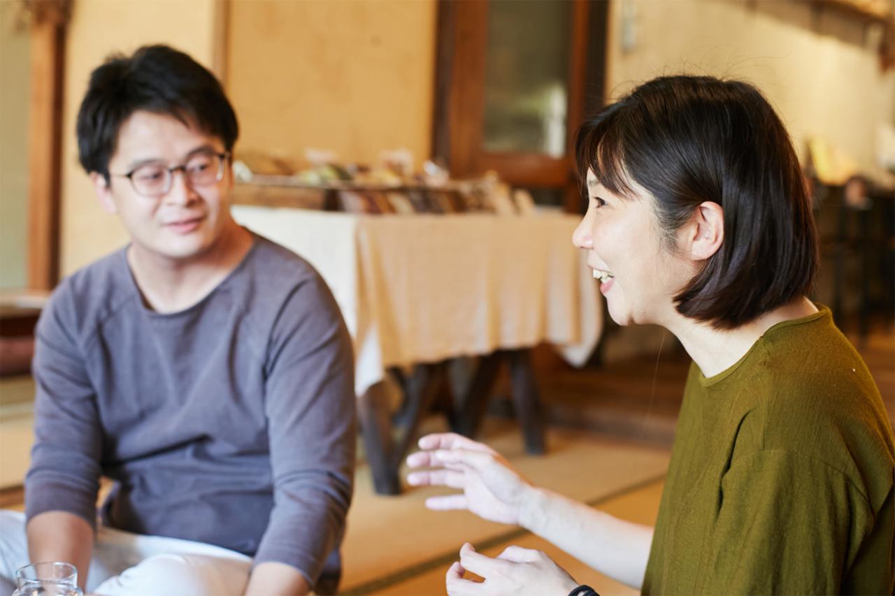 右が奥様の未来さん。