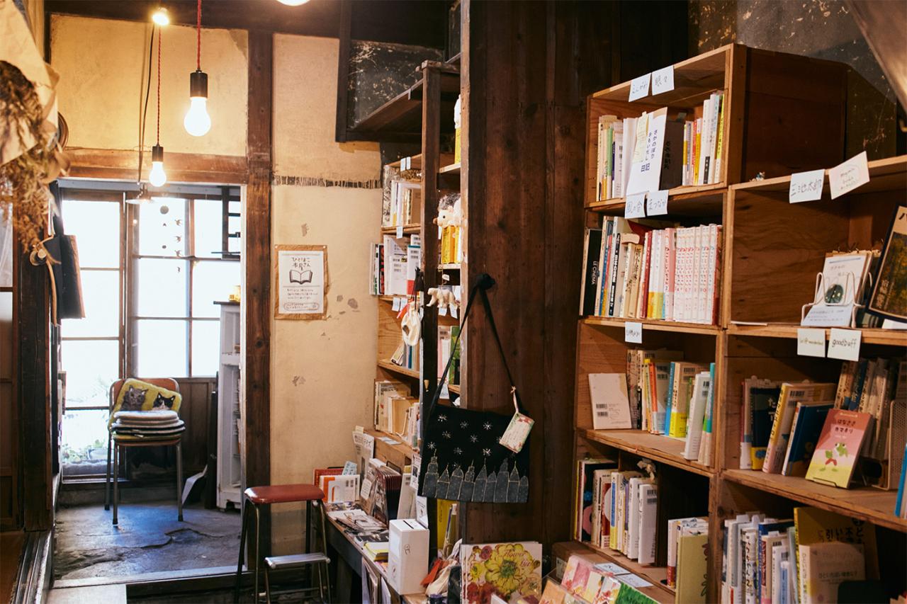 「ひとはこ本屋さん」のコーナー。