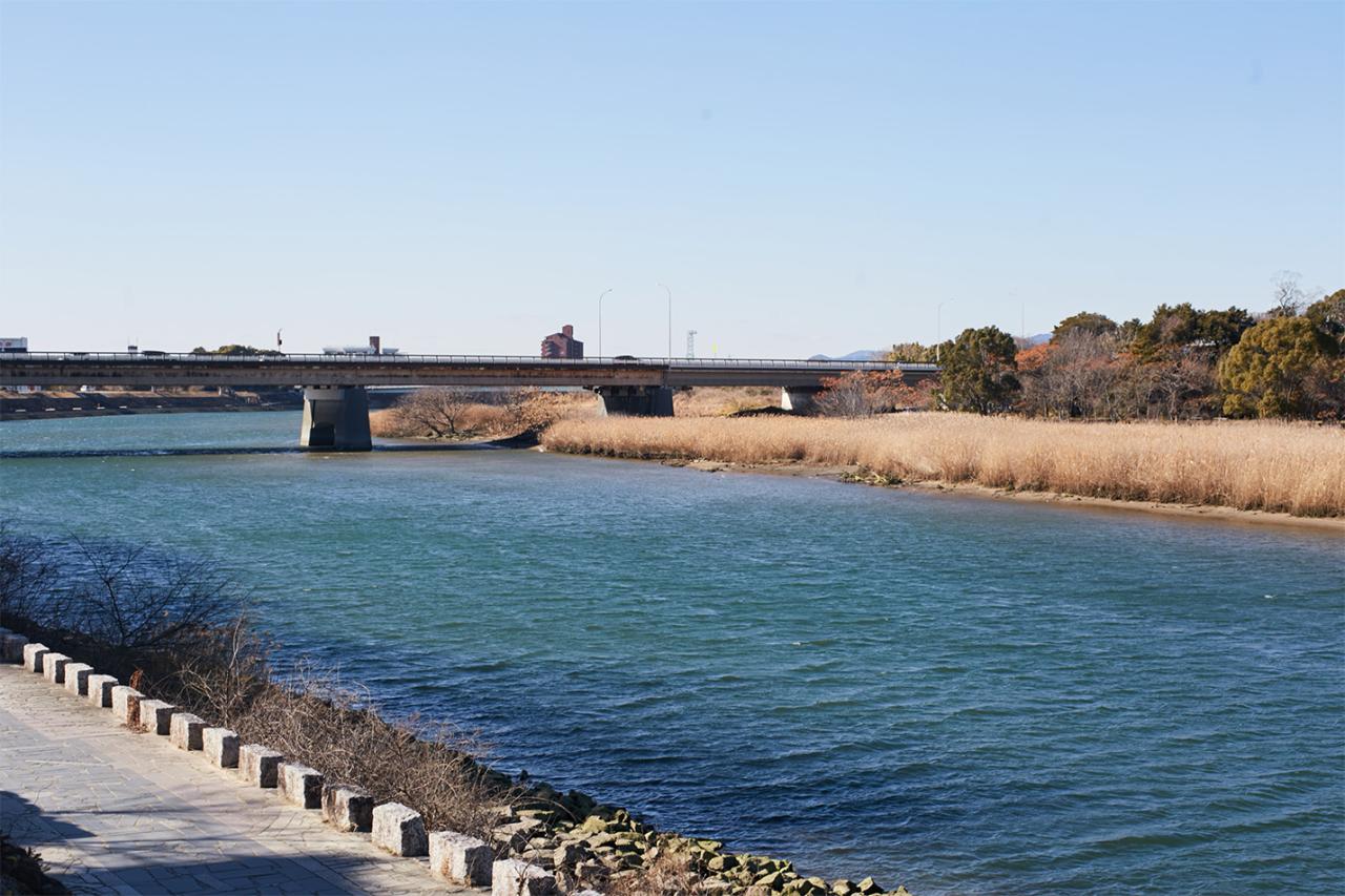 豊橋の発展に欠かせない存在であった豊川。